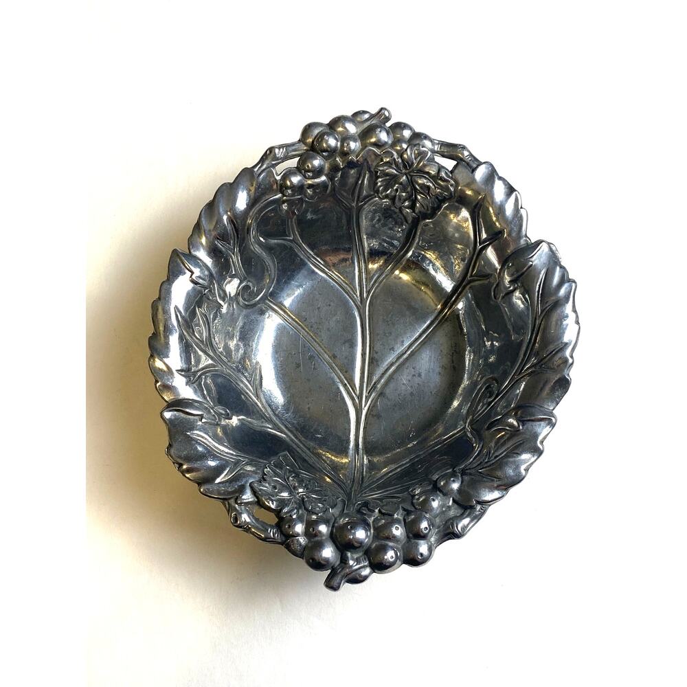 Vintage Arthur Court Grape Leaf Bowl Circa 1999